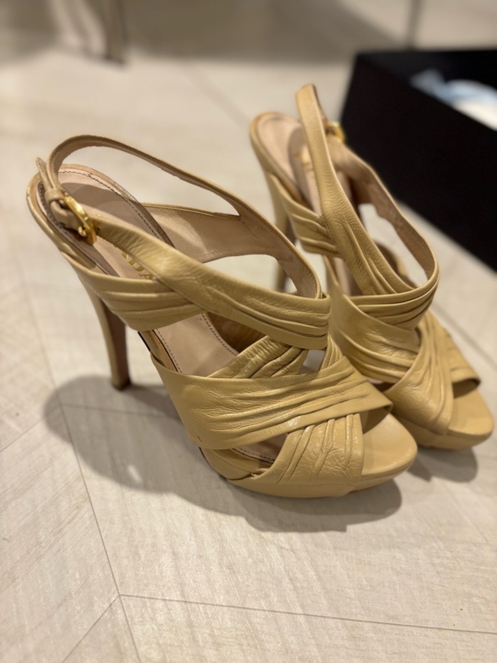 Prada Vintage Antic Soft Sabbia Leather Platform Slingback 39 Ruched Sandal